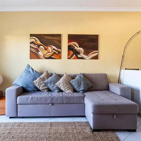 Sunny For Families Apartment *